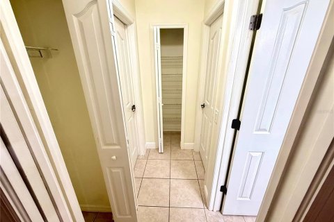 Casa en venta en Deltona, Florida, 3 dormitorios, 163.14 m2 № 2157117 - foto 23