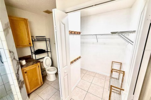 Casa en venta en Deltona, Florida, 3 dormitorios, 163.14 m2 № 2157117 - foto 22