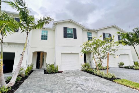 Touwnhouse à Lake Worth, Floride 3 chambres, 157.47 m2 № 2090254