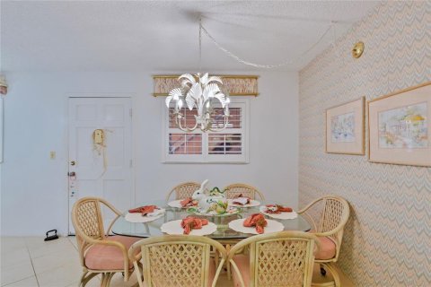 Condominio en venta en Largo, Florida, 2 dormitorios, 106.93 m2 № 2113600 - foto 11