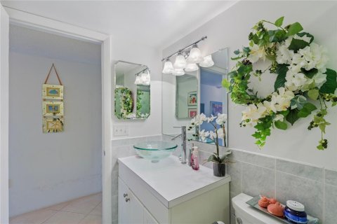 Condominio en venta en Largo, Florida, 2 dormitorios, 106.93 m2 № 2113600 - foto 28