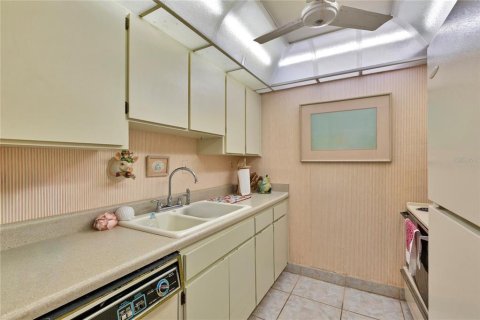 Condominio en venta en Largo, Florida, 2 dormitorios, 106.93 m2 № 2113600 - foto 16