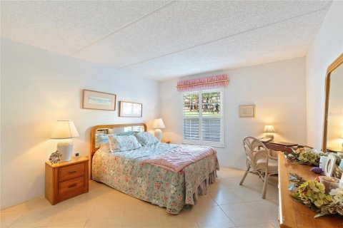 Condominio en venta en Largo, Florida, 2 dormitorios, 106.93 m2 № 2113600 - foto 21
