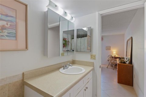 Condominio en venta en Largo, Florida, 2 dormitorios, 106.93 m2 № 2113600 - foto 27