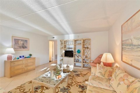 Condominio en venta en Largo, Florida, 2 dormitorios, 106.93 m2 № 2113600 - foto 24