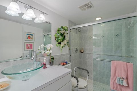 Condominio en venta en Largo, Florida, 2 dormitorios, 106.93 m2 № 2113600 - foto 25