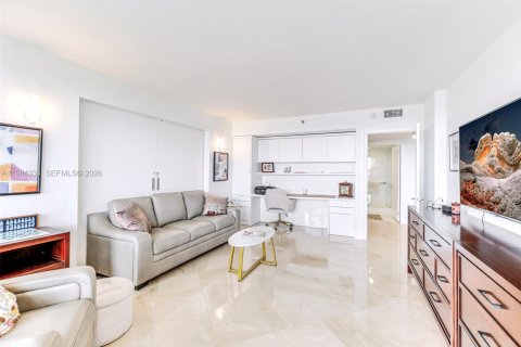 Купить кондоминиум в Майами, Флорида 3 спальни, 255.39м2, № 2058305 - фото 26