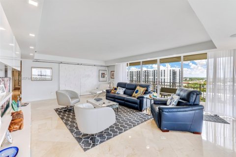 Купить кондоминиум в Майами, Флорида 3 спальни, 255.39м2, № 2058305 - фото 7