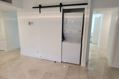 Condominio en alquiler en Weston, Florida, 2 dormitorios, 114.36 m2 № 2077972 - foto 8