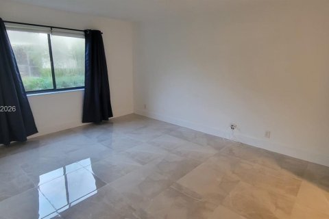 Condominio en alquiler en Weston, Florida, 2 dormitorios, 114.36 m2 № 2077972 - foto 6