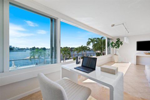 Condo in Fort Lauderdale, Florida, 2 bedrooms № 2081745