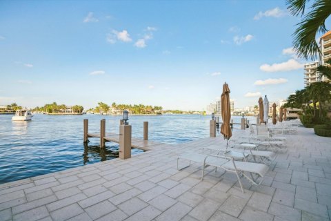 Condo in Fort Lauderdale, Florida, 2 bedrooms № 2081745 - photo 28