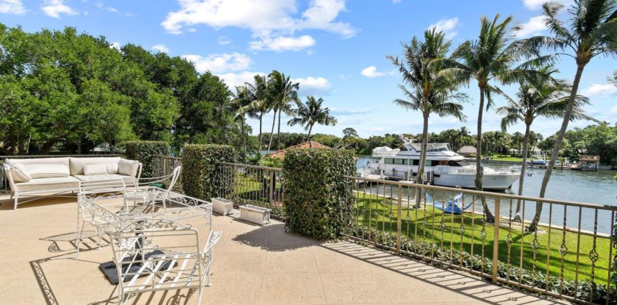 House in Palm Beach Gardens, Florida 5 bedrooms, 556.3 sq.m. № 411066
