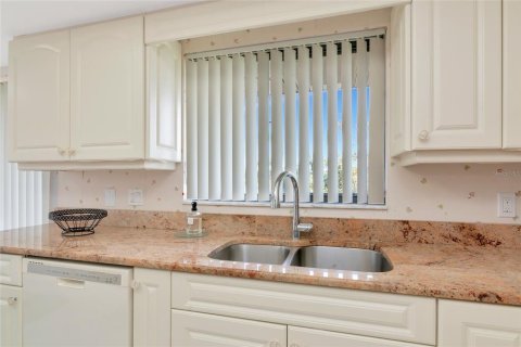 Condominio en venta en Bradenton, Florida, 2 dormitorios, 134.89 m2 № 2155467 - foto 15