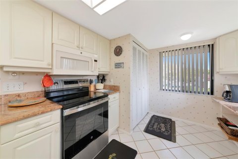 Condominio en venta en Bradenton, Florida, 2 dormitorios, 134.89 m2 № 2155467 - foto 17
