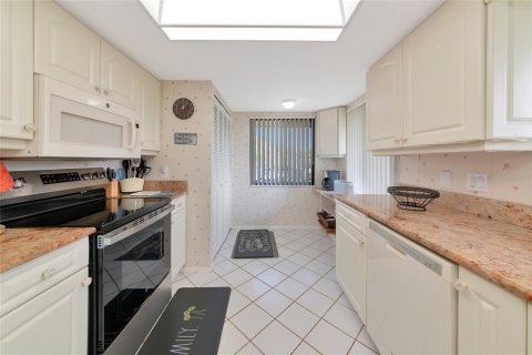 Condominio en venta en Bradenton, Florida, 2 dormitorios, 134.89 m2 № 2155467 - foto 18