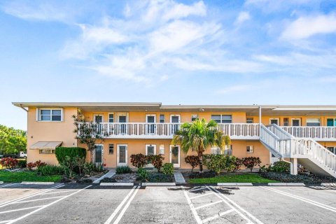 Condo in Boynton Beach, Florida, 2 bedrooms  № 2271915
