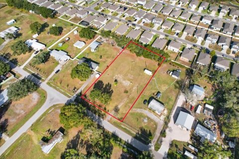 Terreno en venta en Lakeland, Florida № 2148285 - foto 18
