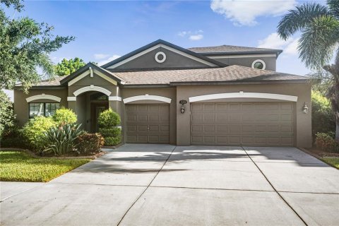 House in Riverview, Florida 4 bedrooms, 289.67 sq.m. № 1828573 - photo 3