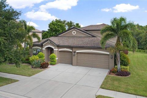 House in Riverview, Florida 4 bedrooms, 289.67 sq.m. № 1828573 - photo 4