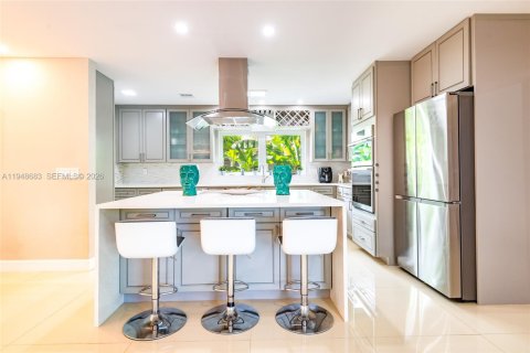 Снять в аренду виллу или дом в Бока-Ратон, Флорида 4 спальни, 215.44м2, № 2004563 - фото 6