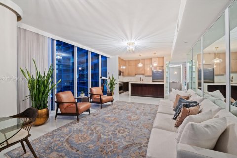 Купить кондоминиум в Майами, Флорида 3 спальни, 204.48м2, № 2056799 - фото 27