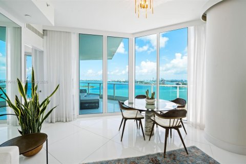 Купить кондоминиум в Майами, Флорида 3 спальни, 204.48м2, № 2056799 - фото 4