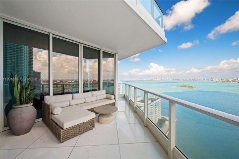 Купить кондоминиум в Майами, Флорида 3 спальни, 204.48м2, № 2056799 - фото 14