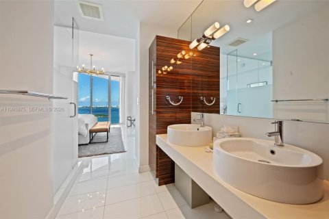 Купить кондоминиум в Майами, Флорида 3 спальни, 204.48м2, № 2056799 - фото 13