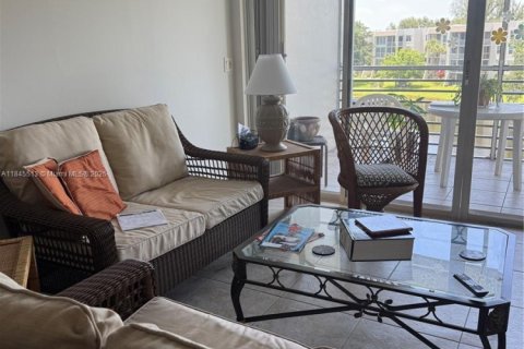 Condo in Davie, Florida, 2 bedrooms  № 1845454 - photo 10