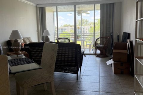 Condo in Davie, Florida, 2 bedrooms  № 1845454 - photo 11