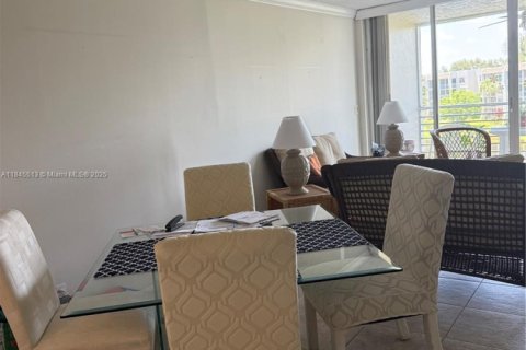 Condo in Davie, Florida, 2 bedrooms  № 1845454 - photo 12