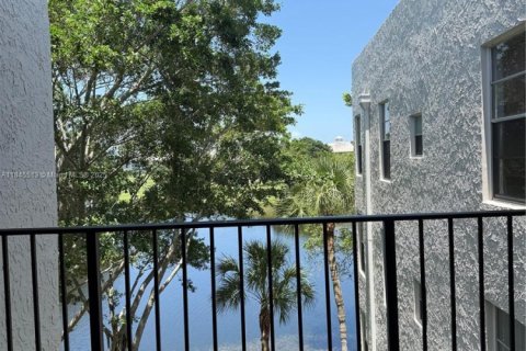 Condo in Davie, Florida, 2 bedrooms  № 1845454 - photo 2
