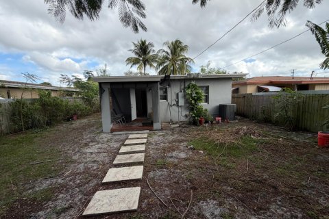 Villa ou maison à vendre à Fort Lauderdale, Floride: 2 chambres, 85.28 m2 № 2182757 - photo 23