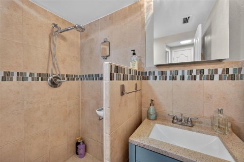 Casa en venta en Port Richey, Florida, 2 dormitorios, 130.43 m2 № 1919931 - foto 19