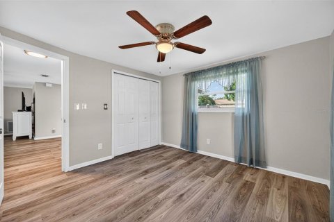 Casa en venta en Port Richey, Florida, 2 dormitorios, 130.43 m2 № 1919931 - foto 17