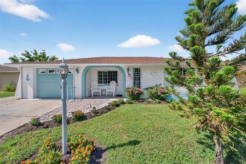 Casa en venta en Port Richey, Florida, 2 dormitorios, 130.43 m2 № 1919931 - foto 2