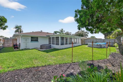 Casa en venta en Port Richey, Florida, 2 dormitorios, 130.43 m2 № 1919931 - foto 3