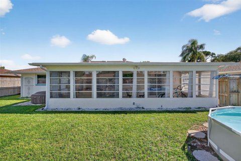 Casa en venta en Port Richey, Florida, 2 dormitorios, 130.43 m2 № 1919931 - foto 27