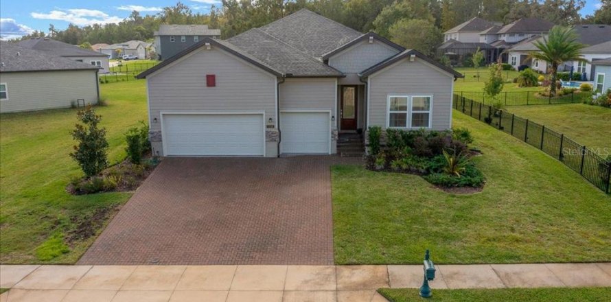 House in BELLECHASE in Ocala, Florida 4 bedrooms, 212.93 sq.m. № 2099475