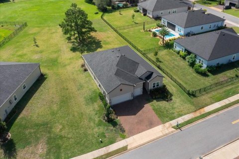 House in BELLECHASE in Ocala, Florida 4 bedrooms, 212.93 sq.m. № 2099475 - photo 5