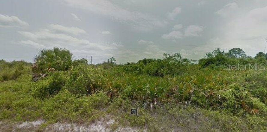 Terreno en Port Charlotte, Florida № 2238310