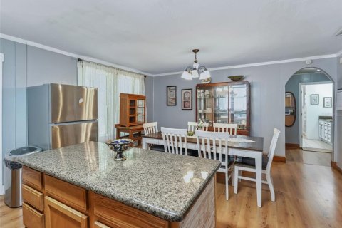 Casa en venta en Wildwood, Florida, 2 dormitorios, 100.71 m2 № 1869623 - foto 14