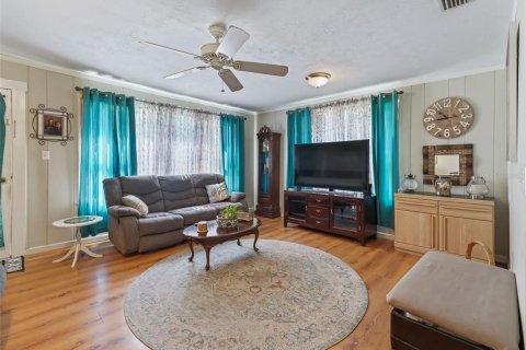 Casa en venta en Wildwood, Florida, 2 dormitorios, 100.71 m2 № 1869623 - foto 7