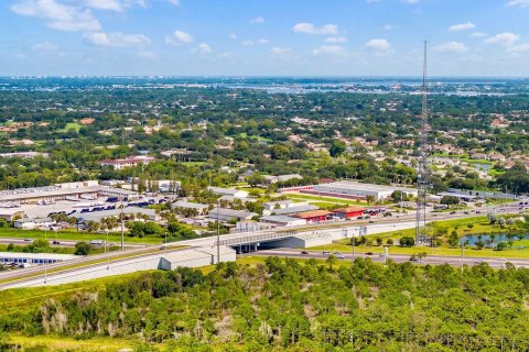 Propiedad comercial en venta en Palm City, Florida № 2417402 - foto 8