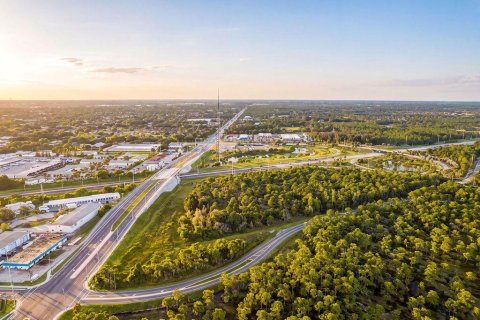 Propiedad comercial en venta en Palm City, Florida № 2417402 - foto 5