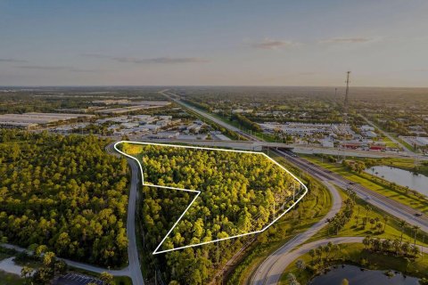 Propiedad comercial en venta en Palm City, Florida № 2417402 - foto 14