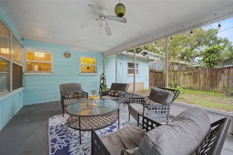 Casa en venta en Gulfport, Florida, 2 dormitorios, 94.76 m2 № 2409839 - foto 28