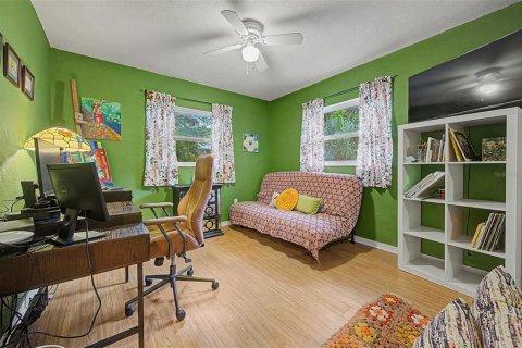 Casa en venta en Gulfport, Florida, 2 dormitorios, 94.76 m2 № 2409839 - foto 23