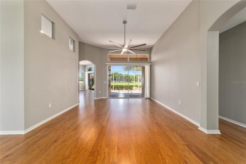 House in Hernando, Florida 4 bedrooms, 263.66 sq.m. № 1675028 - photo 13